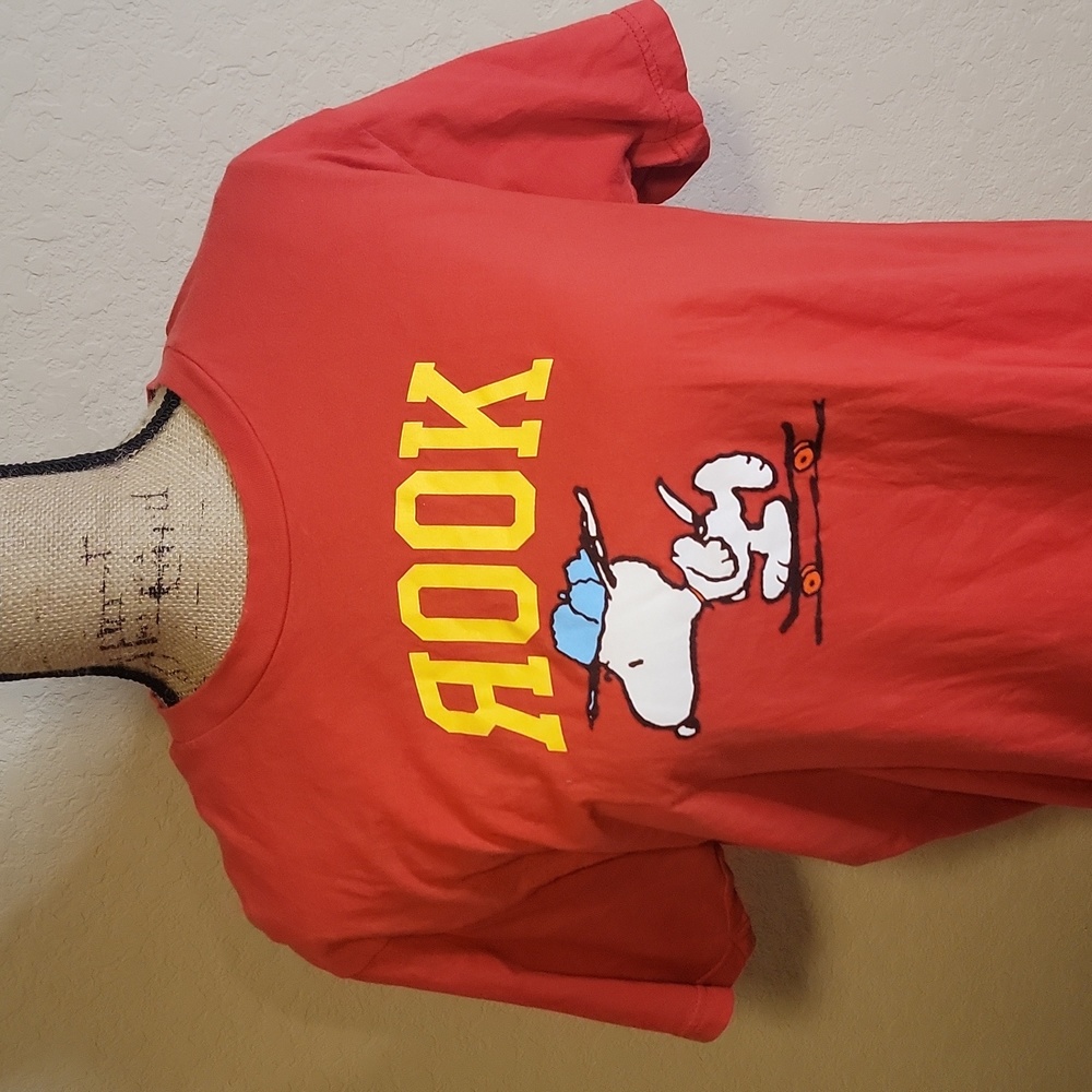 Rook Snoopy shirt
